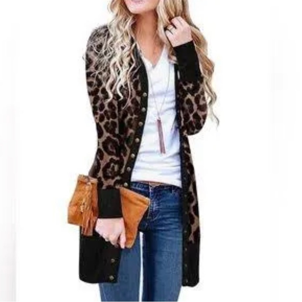 Halife Animal Print Cardigan Sweater size L